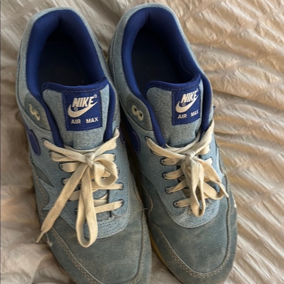 Nike Air Max 1 PRM
Dirty Denim Blue and Yellow Retro Sneakers - size 11.5 - Picture 2 of 9